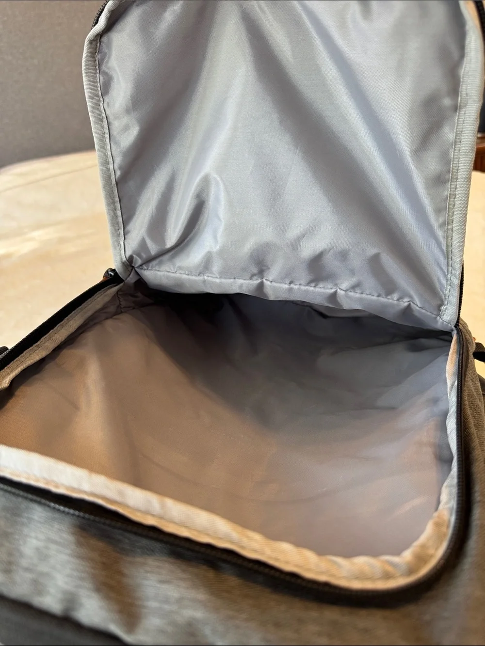 Bagsmart Falco 40L Expandable Carry On Travel Backpack Luggage Airline Approved